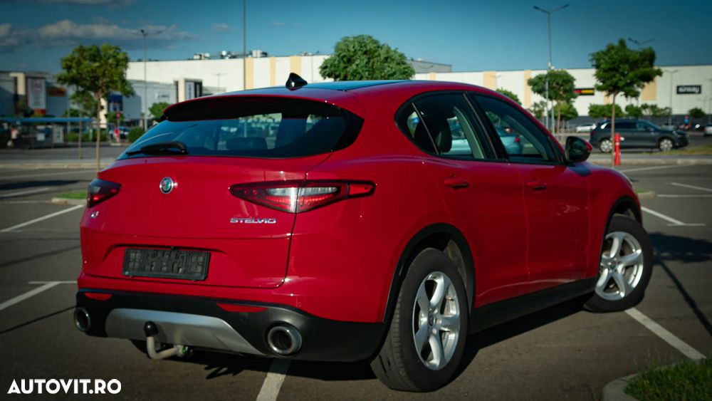 Alfa Romeo Stelvio 2.0 Turbo AWD AT8 Super - 3