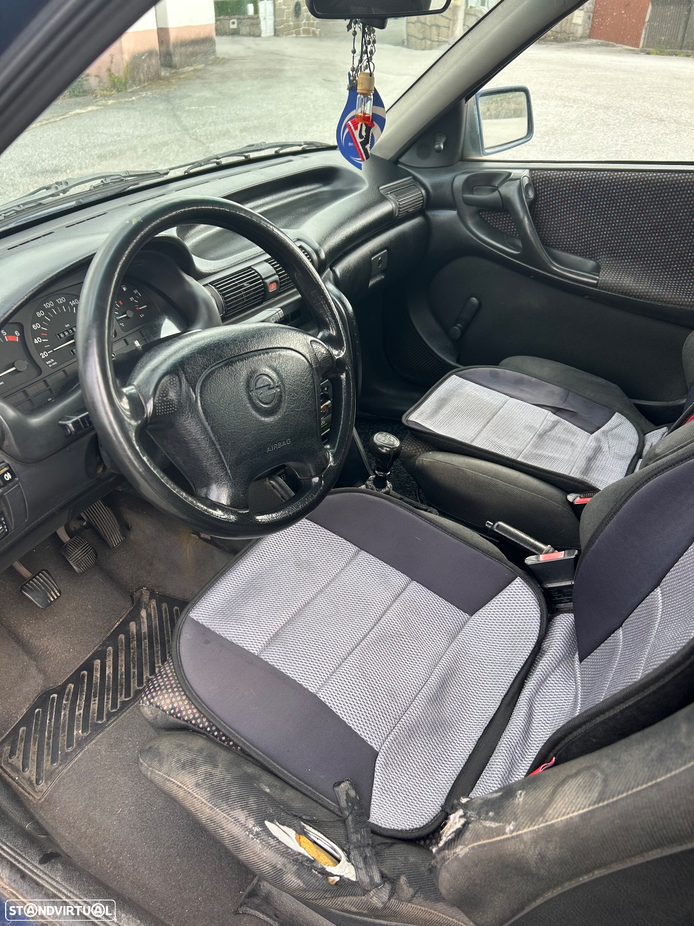 Opel Astra - 9