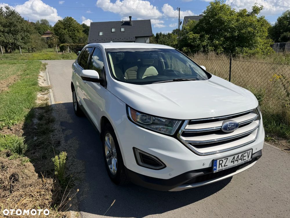 Ford Edge - 4