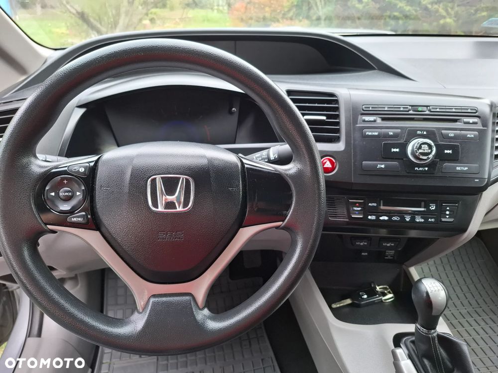 Honda Civic 1.8 Comfort - 14