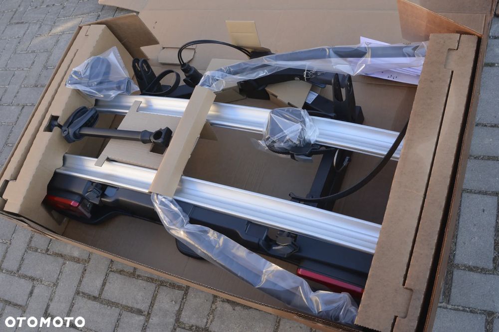 Uchwyt rowerowy na hak Thule VeloSpace XT 2 938 Srebrny na 2 rowery - 2
