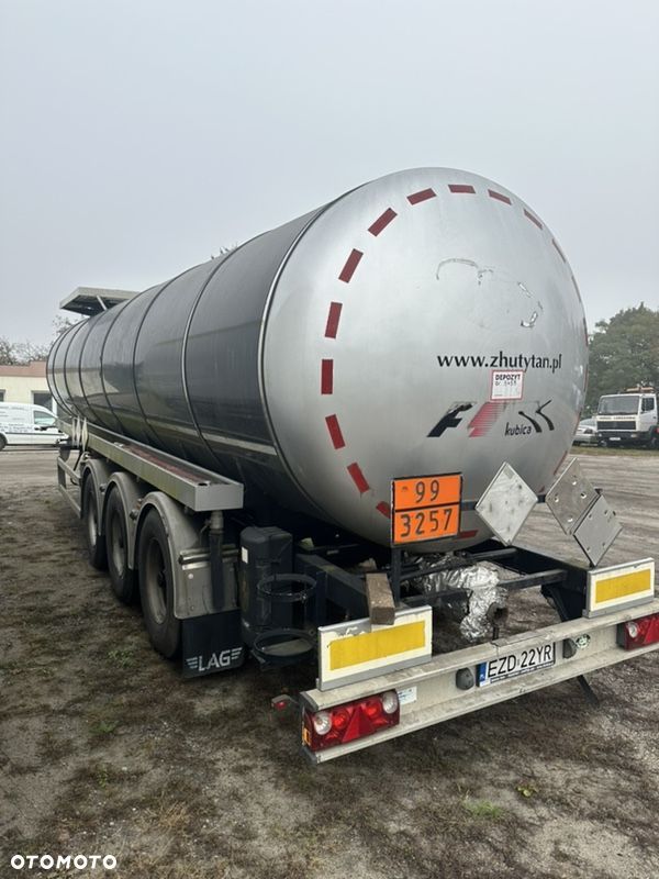 Lag 0-3-39 T CYSTERNA DO Bitumu Ropopochodnych 30 tys Litrow - 5