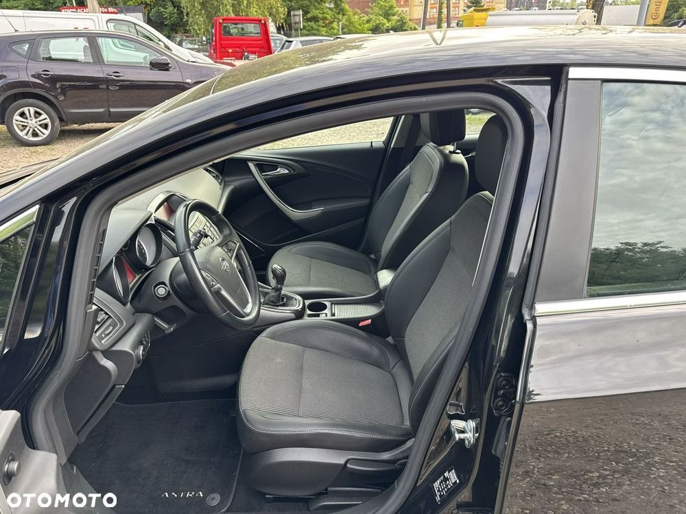 Opel Astra - 22
