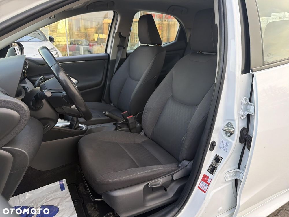 Toyota Yaris - 21
