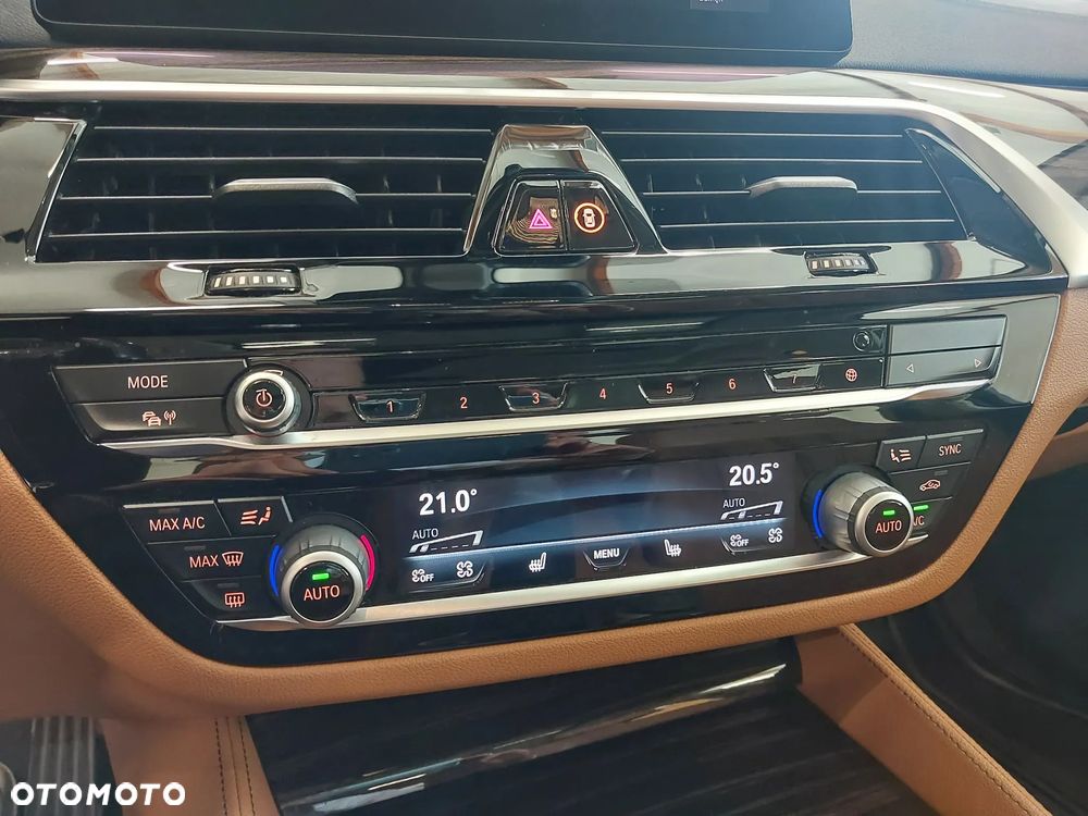 BMW Seria 5 520d MHEV Luxury Line - 14