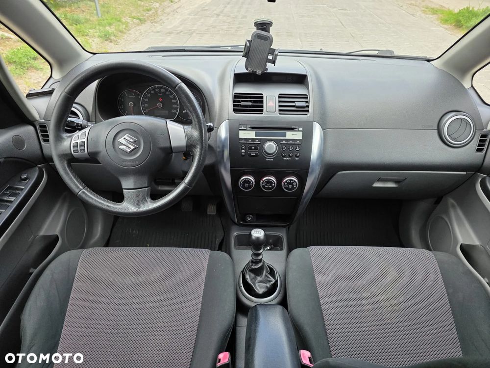 Suzuki SX4 - 14