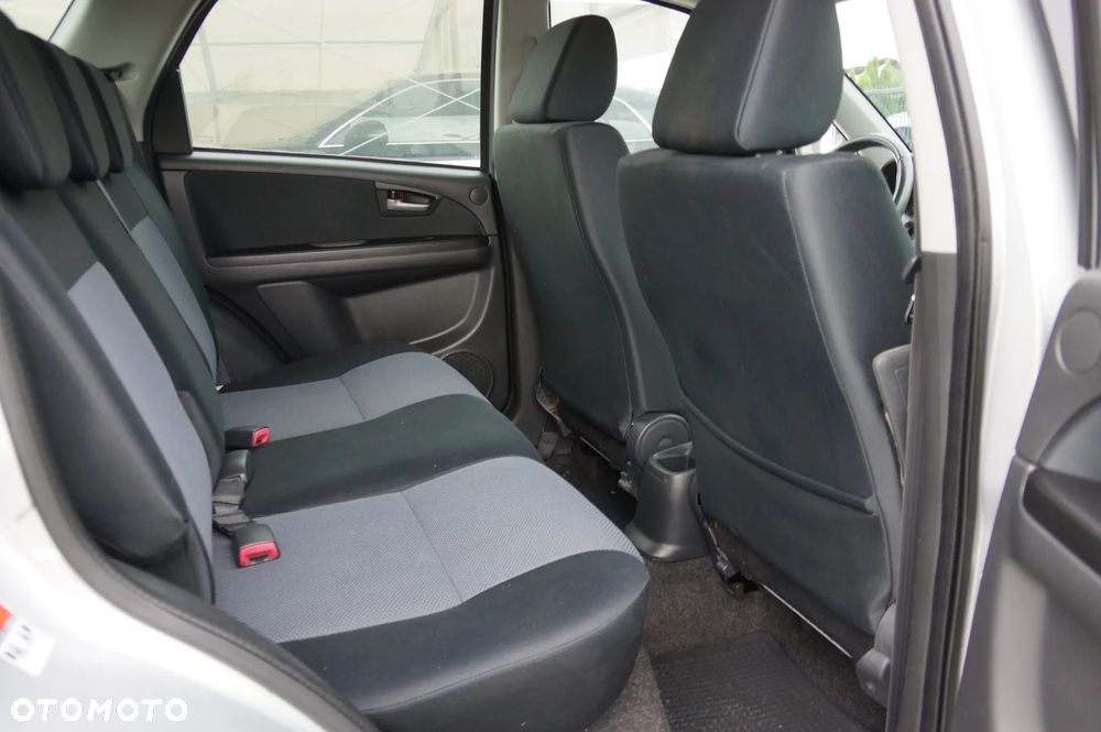 Fiat Sedici 1.6 16V 4x4 Dynamic - 23