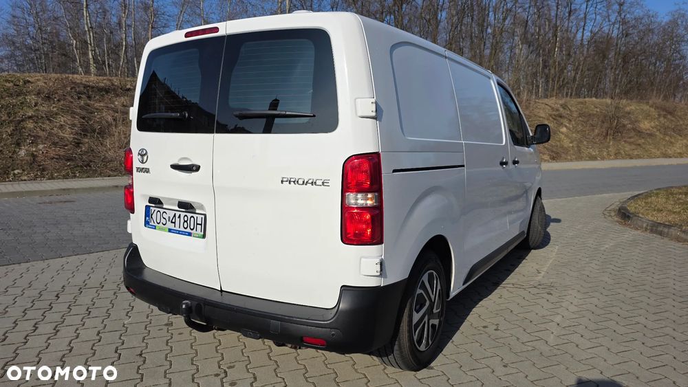 Toyota Proace - 12