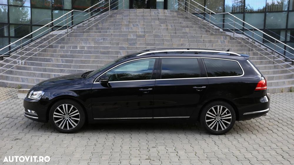 Volkswagen Passat Variant 2.0 TDI BlueMotion Technology DSG Highline - 8