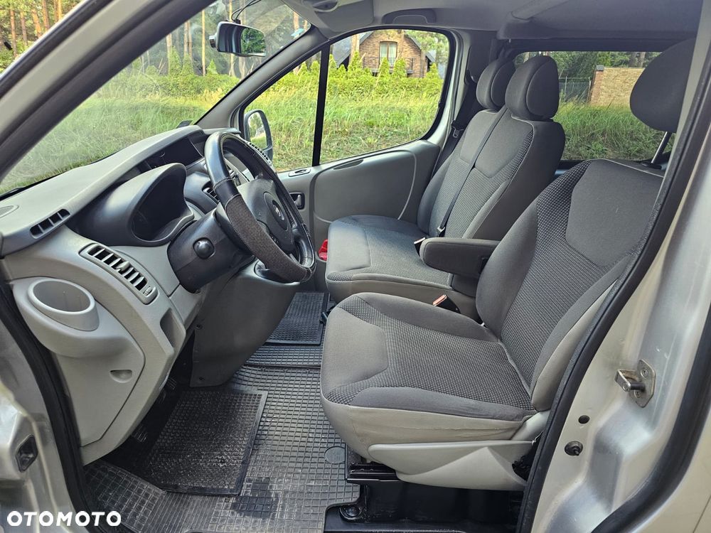 Opel Vivaro 2.0 CDTI 115 KM - 9