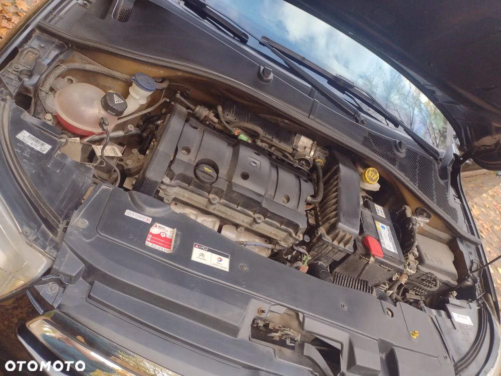 Citroën C-Elysée 1.6 VTi Exclusive - 11