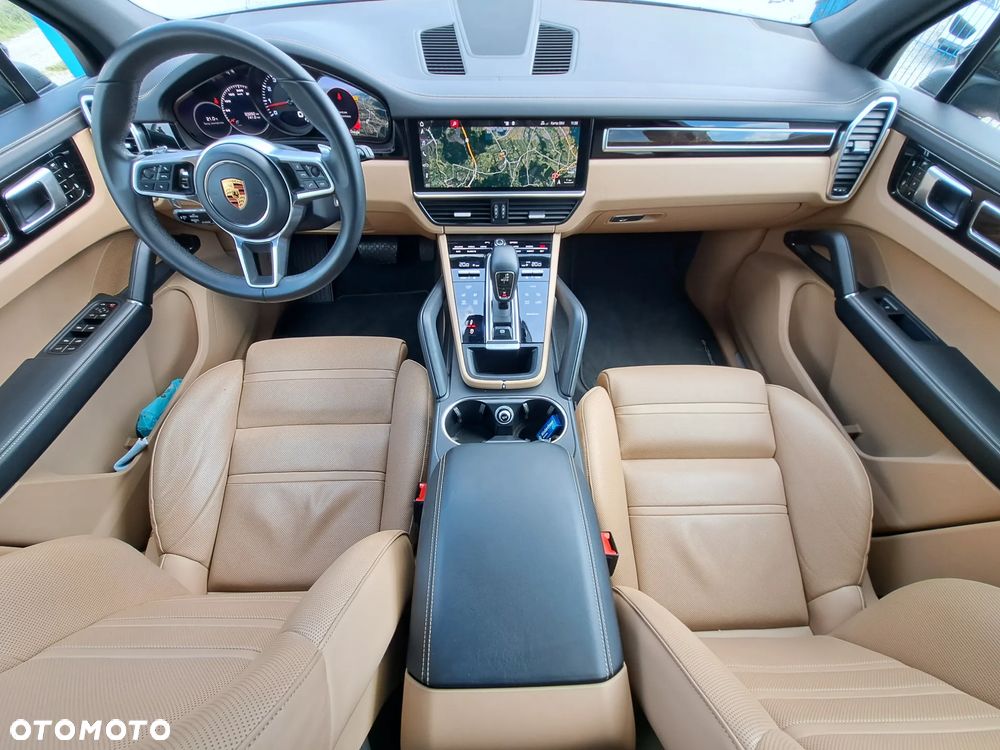 Porsche Cayenne Platinum Edition - 9