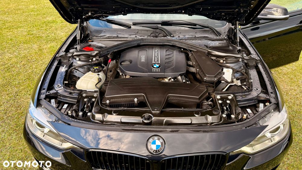 BMW Seria 3 318d - 13