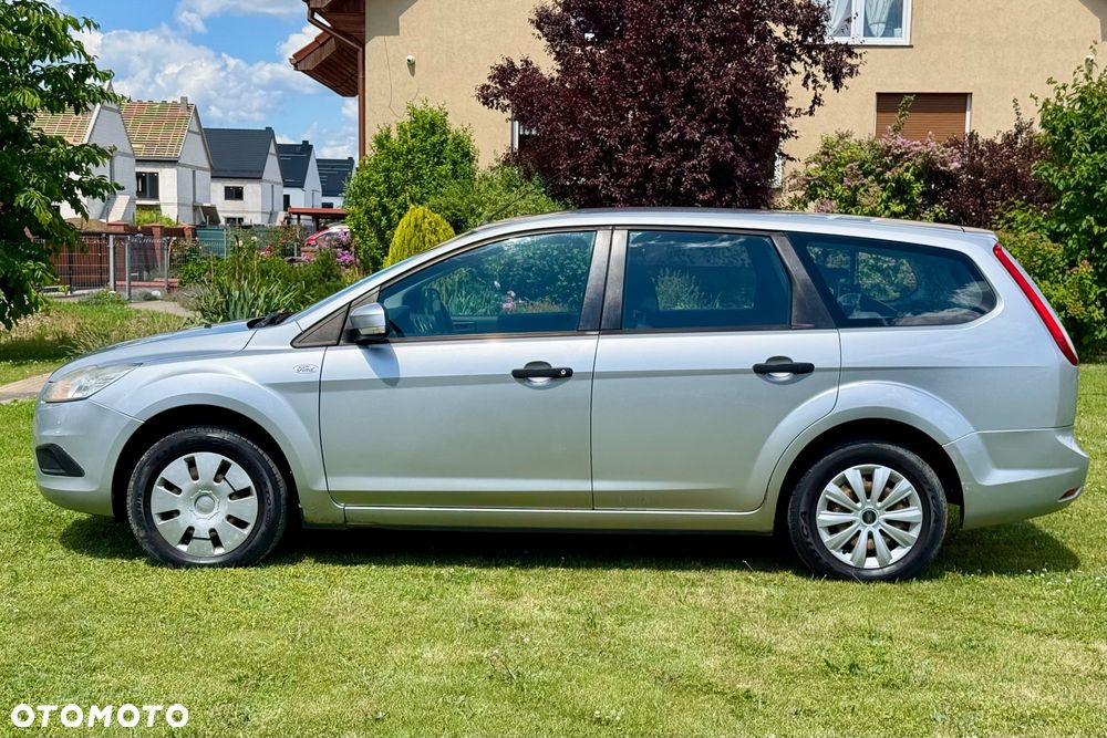 Ford Focus 1.6 TDCi Ambiente - 4