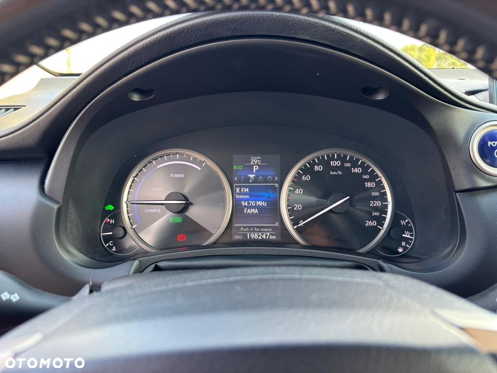 Lexus NX 300h Elegance AWD - 12