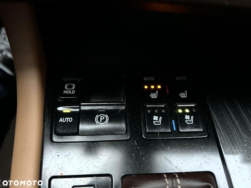 Lexus RX 450h Elegance MY19 - 20