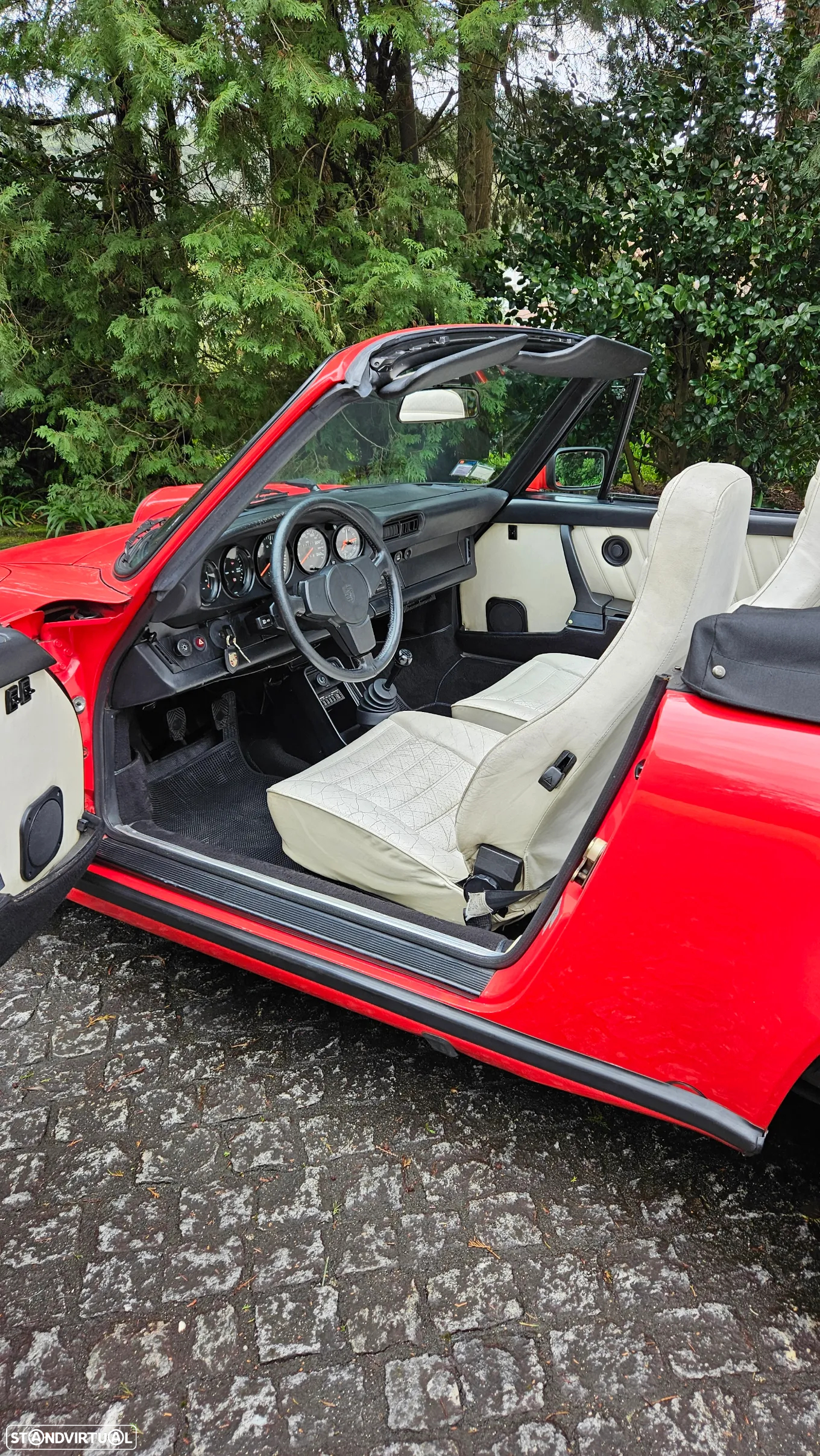 Porsche 911 Série G SC 3.0 Cabriolet - 34
