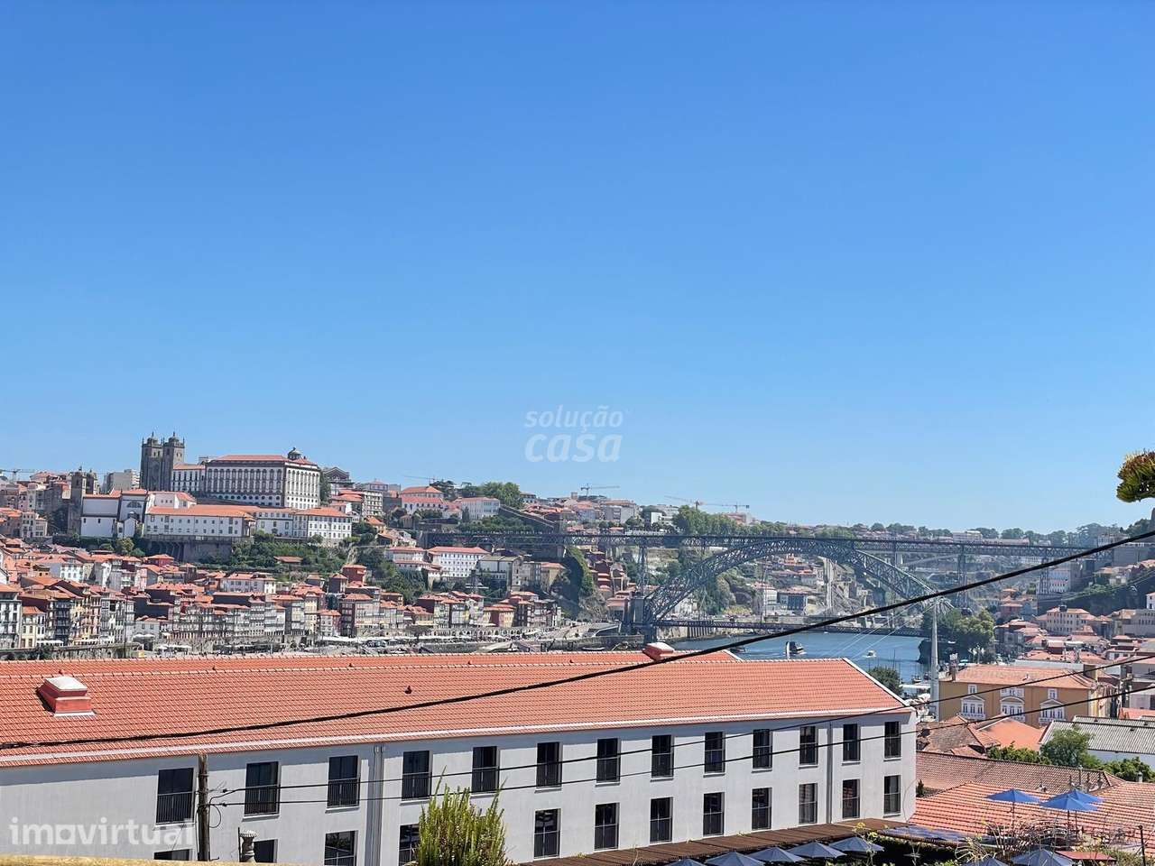 Prédio para Restaurar no Centro Histórico de Vila Nova de Gaia – Zona - Grande imagem: 2/26