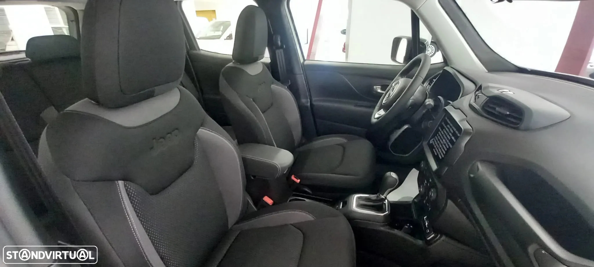 Jeep Renegade 1.5 TG e-Hybrid Limited DCT - 10