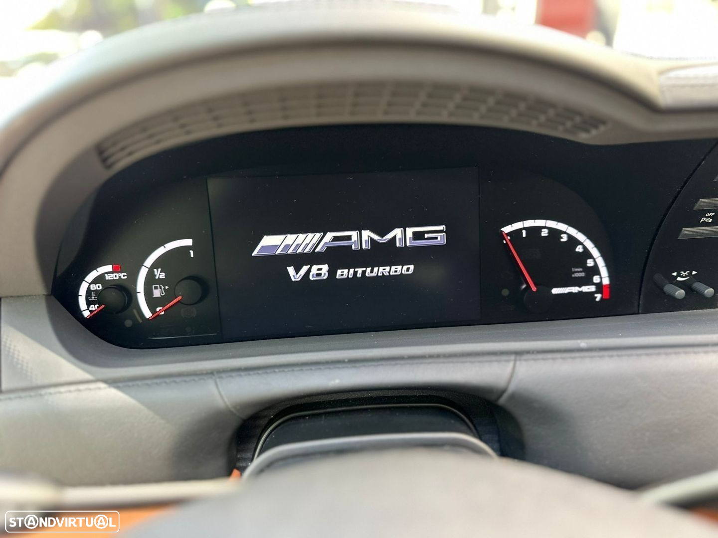 Mercedes-Benz CL 63 AMG Standard - 10