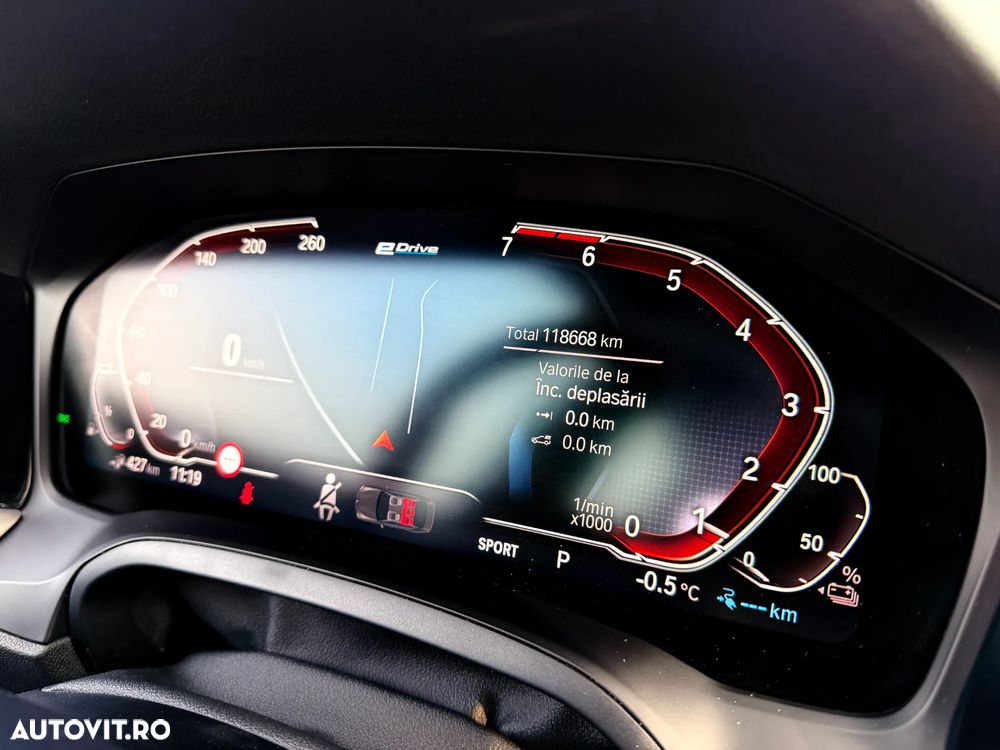 BMW Seria 3 330e AT PHEV - 11
