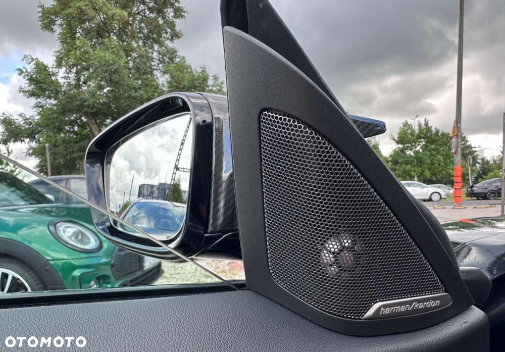 BMW i4 - 14