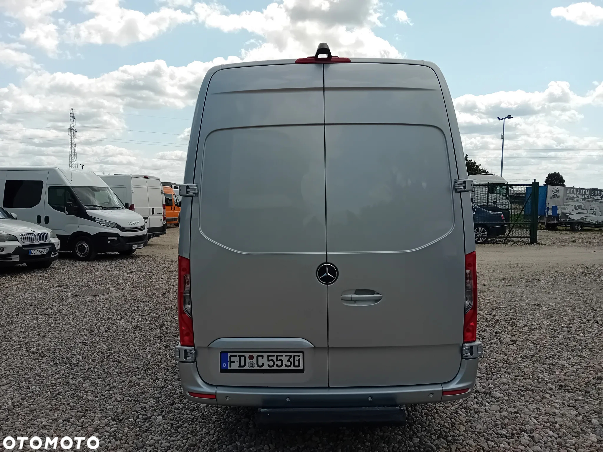 Mercedes-Benz Sprinter - 6