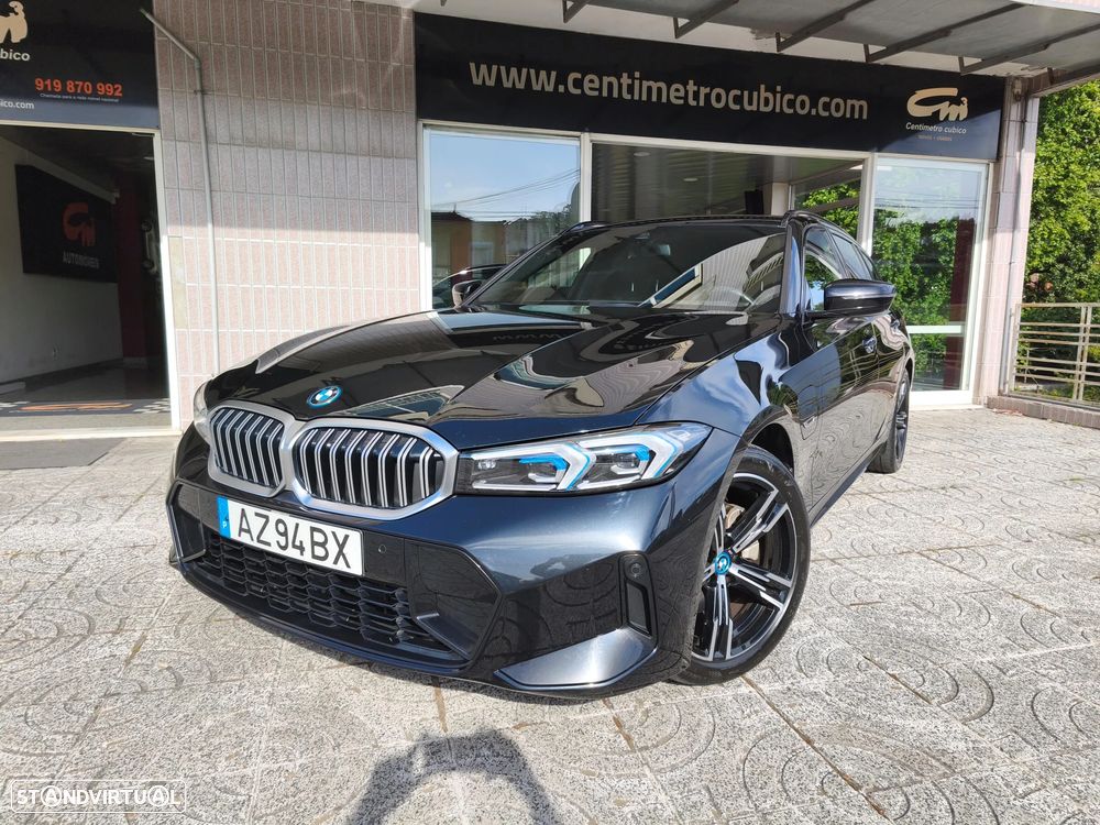 BMW 320 e Pack Desportivo M Auto - 29