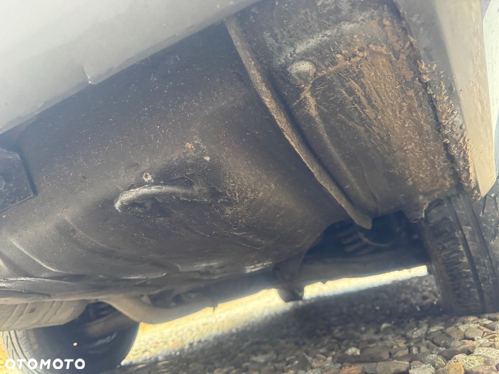 Mercedes-Benz W124 (1984-1993) - 24