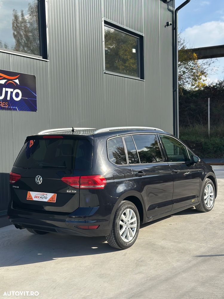 Volkswagen Touran 2.0 TDI DSG Comfortline - 12