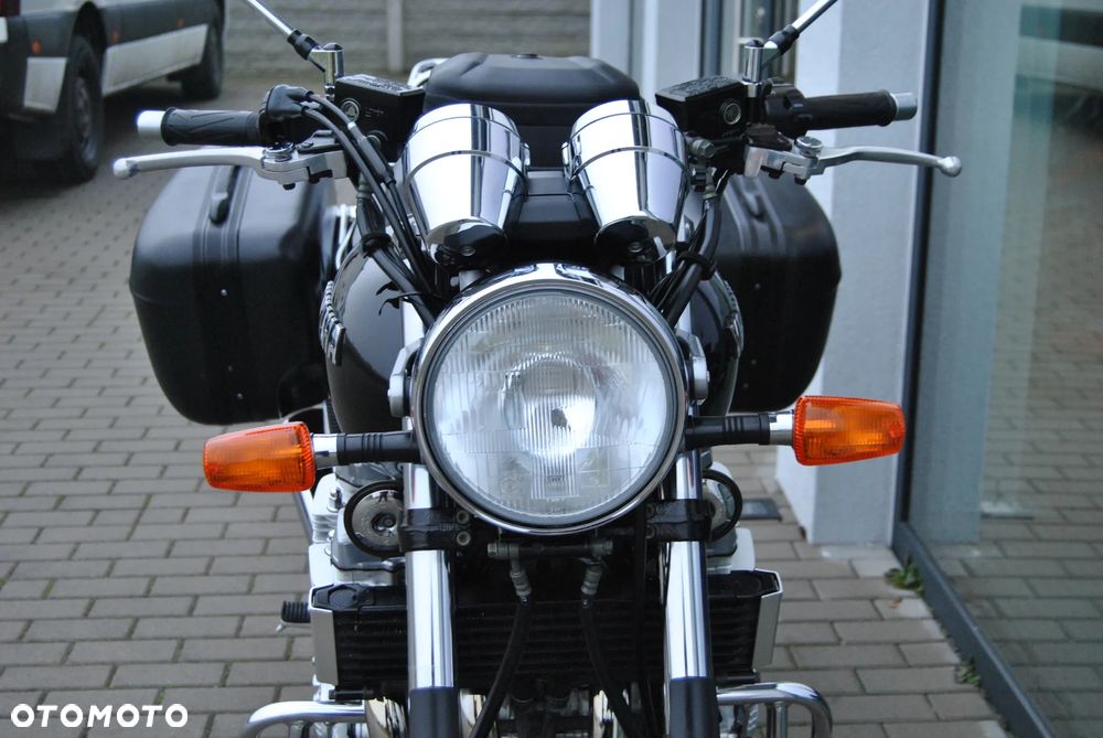 Yamaha XJR - 39