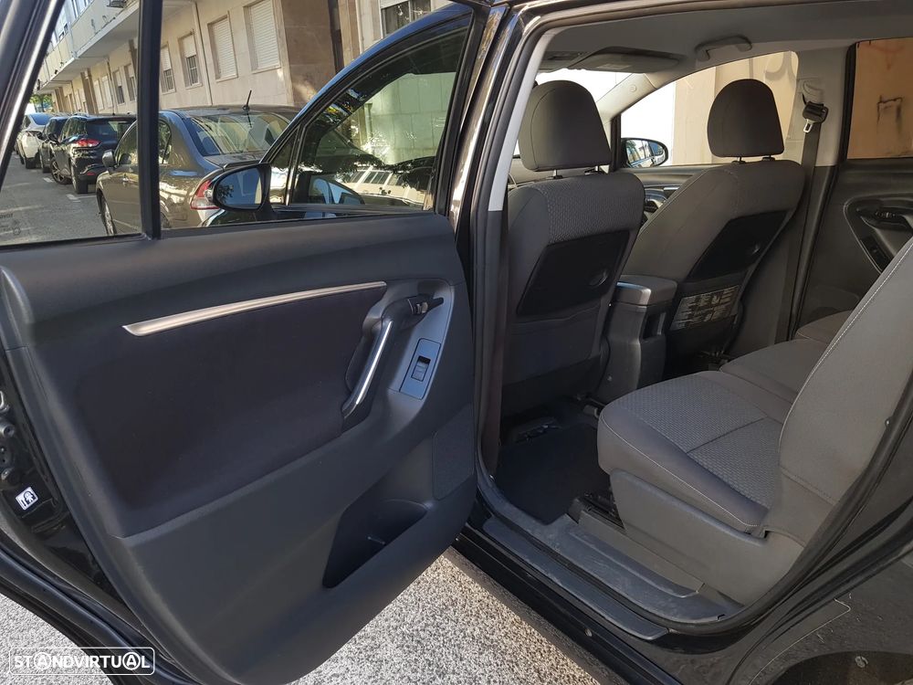 Toyota Verso 2.0 D-4D Exclusive+NAVI - 29