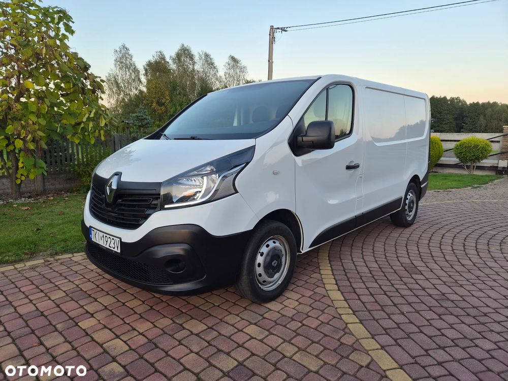 Renault Trafic - 25