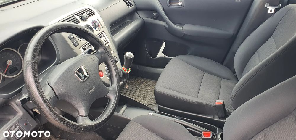 Honda Civic 1.4i S - 32