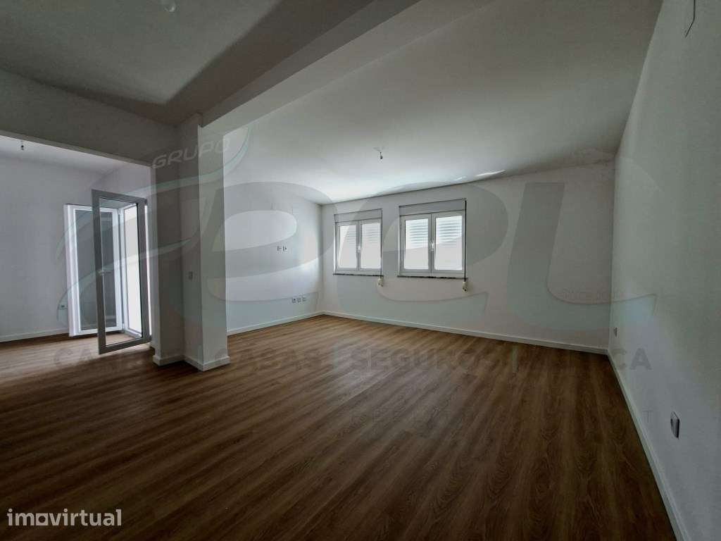 Apartamento T2 Almeirim - Grande imagem: 5/29