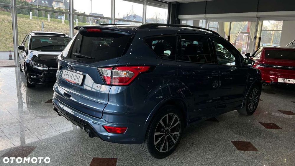 Ford Kuga - 22