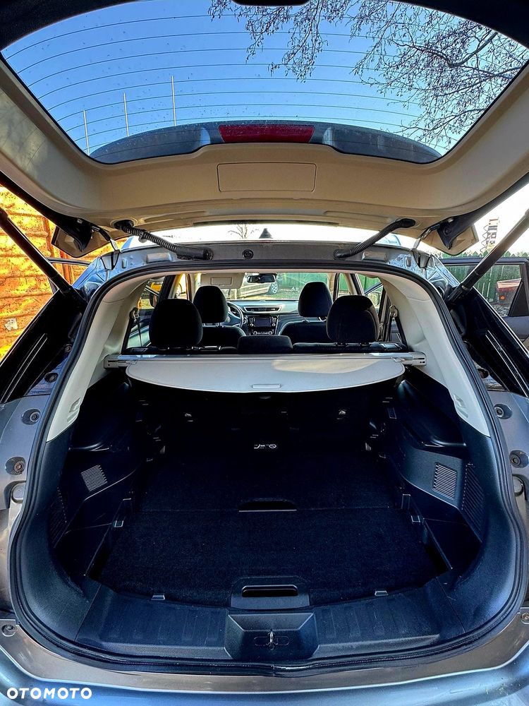 Nissan X-Trail 2.0 dCi N-Vision Xtronic 2WD - 7