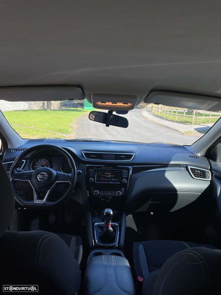 Nissan Qashqai 1.3 DIG-T AKARI - 9