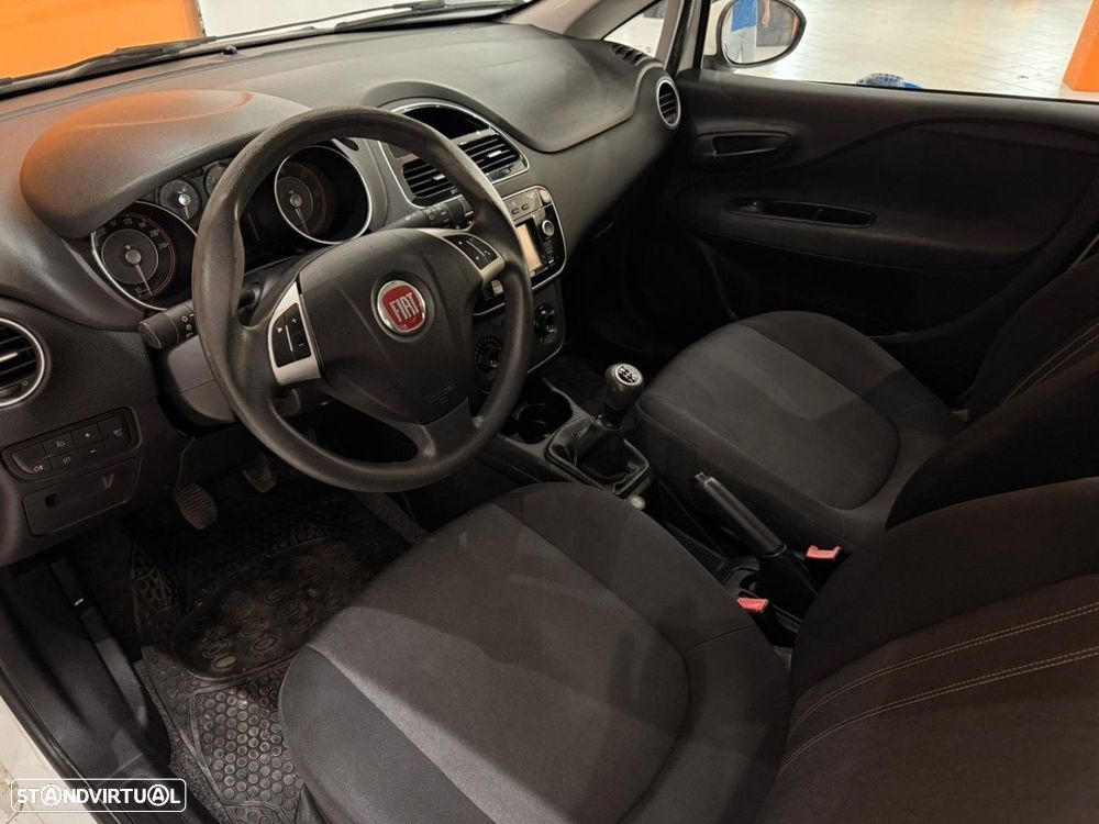 Fiat Punto 1.3 M-Jet Lounge S&S - 6