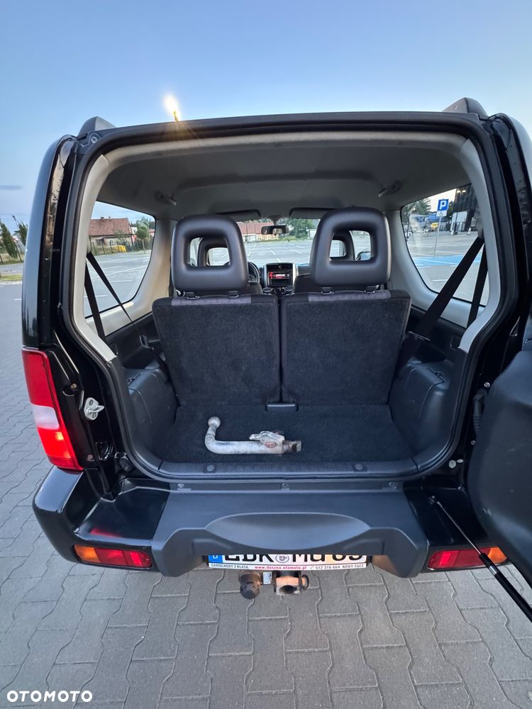 Suzuki Jimny - 38