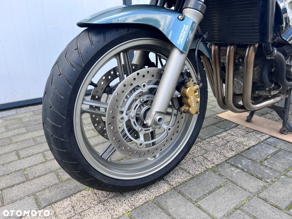 Honda CBF - 10