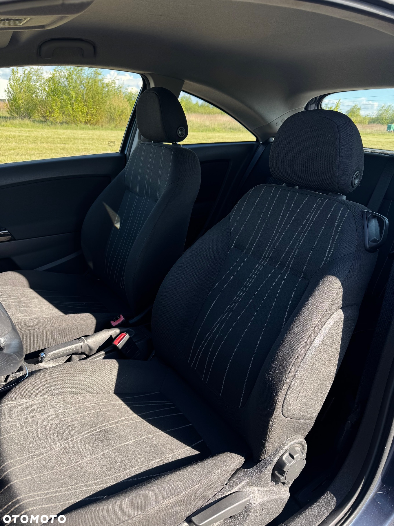 Opel Corsa 1.2 16V Cosmo - 17