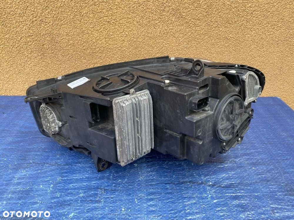 BMW X5 F15 7381138 ADAPTIVE LED PRAWA LAMPA PRZÓD KOMPLETNA ORYGINAŁ - 9