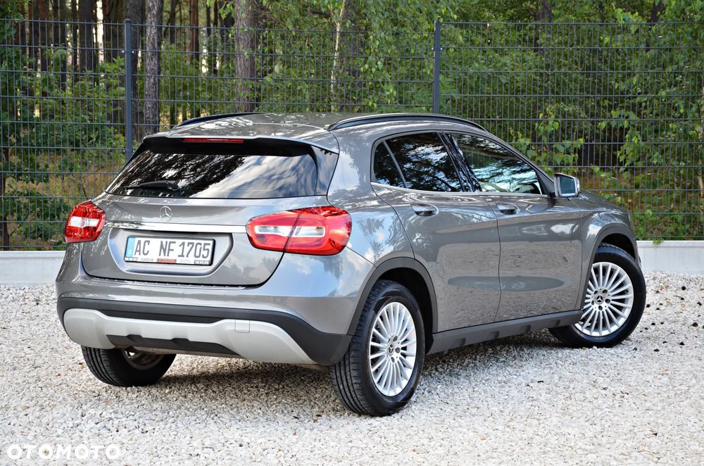Mercedes-Benz GLA 180 (CDI) d 7G-DCT Style - 4