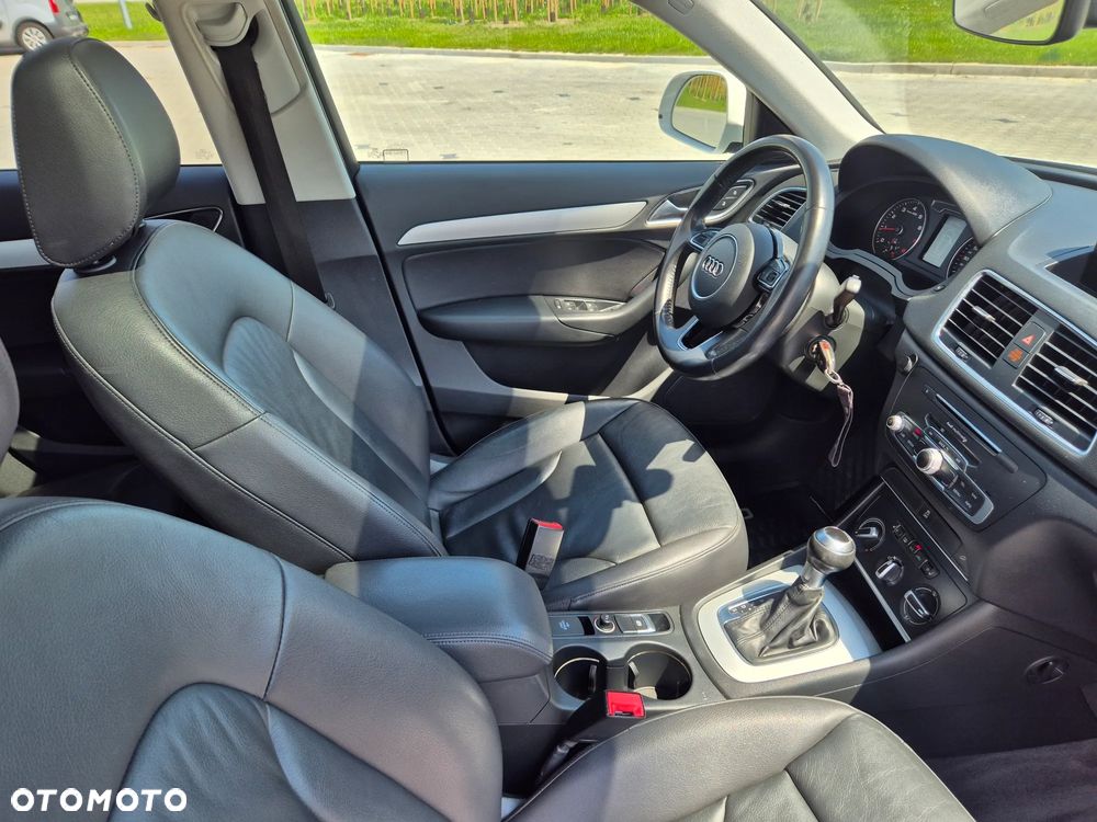 Audi Q3 - 23