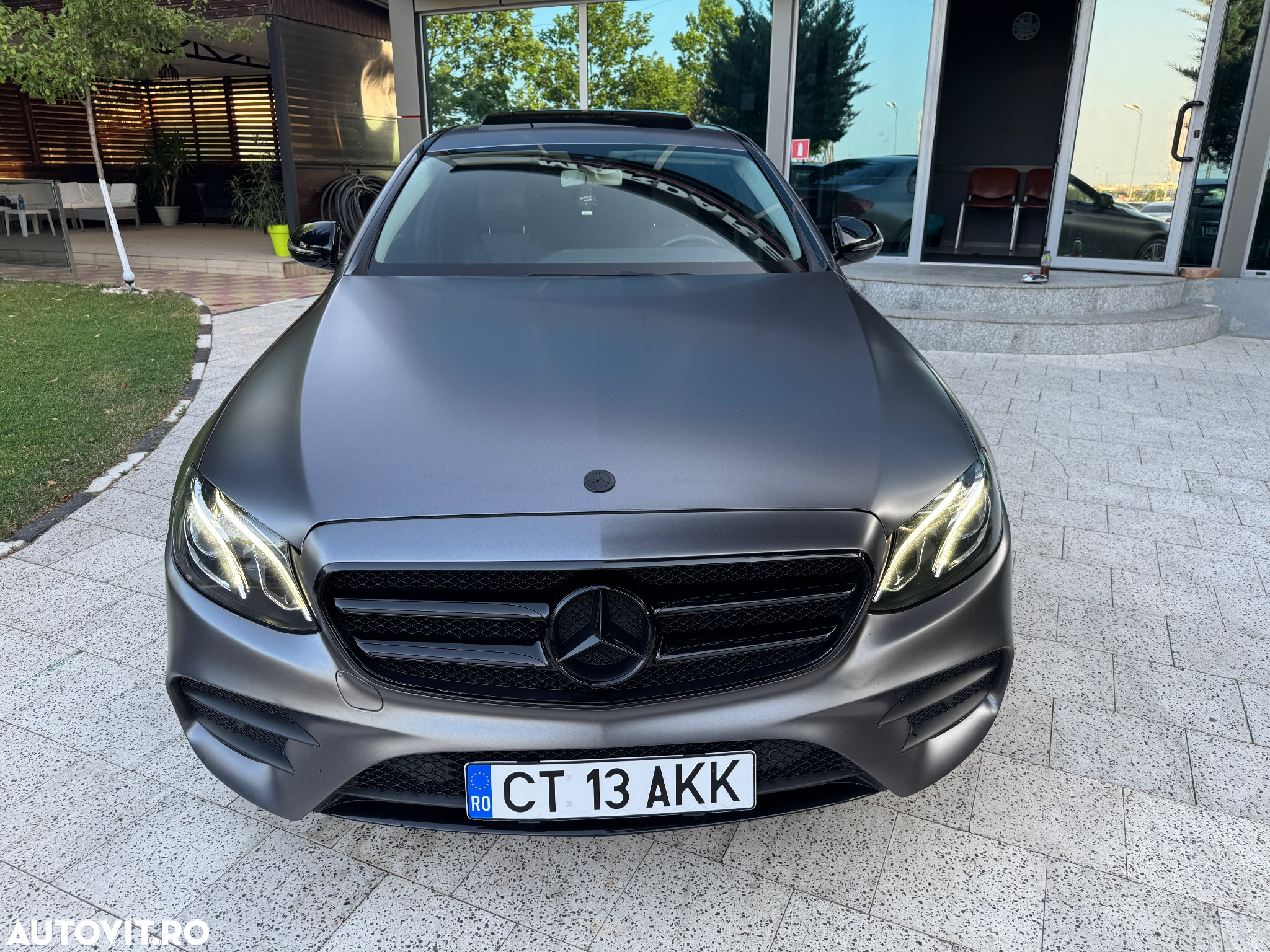 Mercedes-Benz E 200 d T 9G-TRONIC - 17