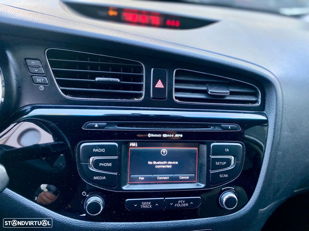 Kia ProCeed 1.6 CRDi GT Line 7DCT - 17