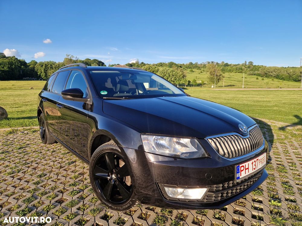 Skoda Octavia 2.0 TDI AMBITION DSG - 2