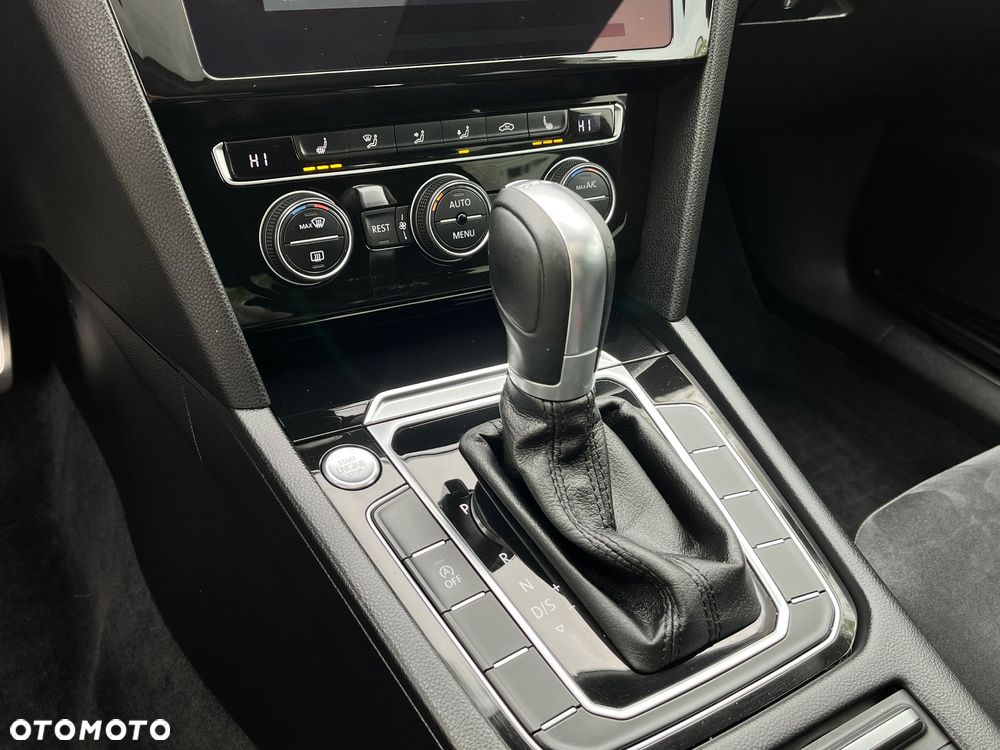 Volkswagen Arteon 2.0 TDI SCR Elegance DSG - 17
