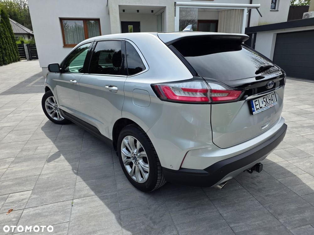 Ford Edge - 8